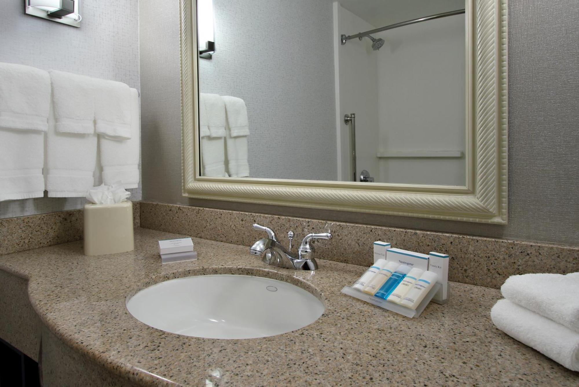 Hilton Garden Inn Sonoma County Airport Santa Rosa Zewnętrze zdjęcie